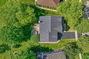 218 Foxford Dr, Cary, IL 60013 - Photo 46