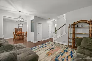 218 Foxford Dr, Cary, IL 60013 - Photo 6