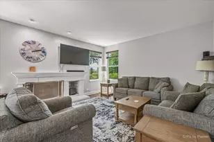 218 Foxford Dr, Cary, IL 60013 - Photo 18