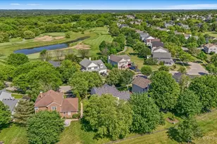 218 Foxford Dr, Cary, IL 60013 - Photo 48