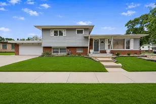 150 Terrace Dr, Chicago Heights, IL 60411 - Photo 1