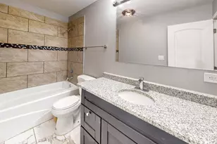 16439 Hermitage Ave, Markham, IL 60428 - Photo 12