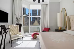 21 E Huron St, Chicago, IL 60611 - Photo 26