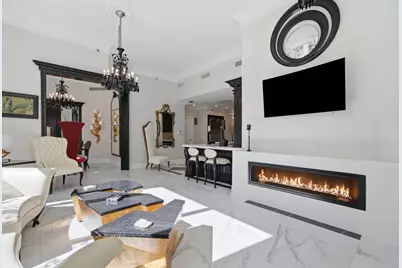 21 E Huron Street #706, Chicago, IL 60611 - Photo 6