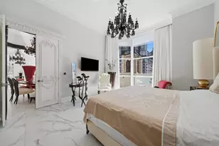 21 E Huron St, Chicago, IL 60611 - Photo 28