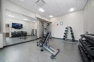 21 E Huron St, Chicago, IL 60611 - Photo 40