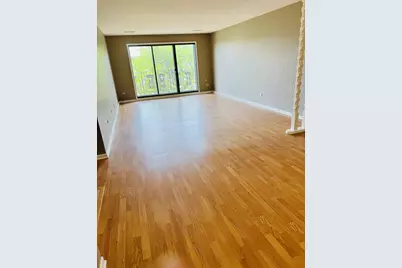 5501 Lincoln Avenue #510, Morton Grove, IL 60053 - Photo 8