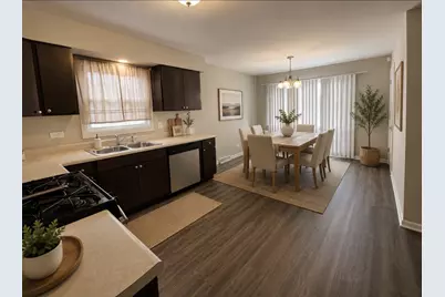 520 Calhoun Avenue, Calumet City, IL 60409 - Photo 2