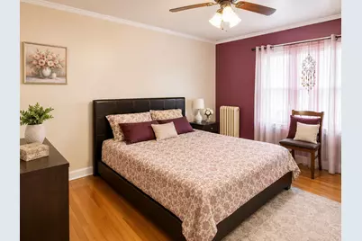 4646 W Addison Street #2W, Chicago, IL 60641 - Photo 4