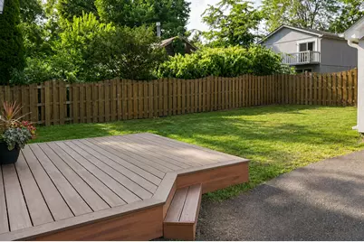 130 W Ellis Avenue, Libertyville, IL 60048 - Photo 28