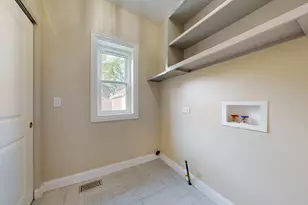 130 W Ellis Ave, Libertyville, IL 60048 - Photo 20