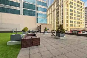 565 W Quincy St, Chicago, IL 60661 - Photo 22