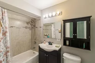 113 Pheasant Trail, Lake in the Hills, IL 60156 - Photo 14