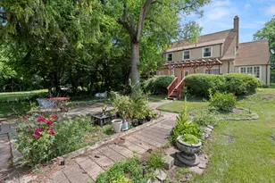 404 N Prospect St, Rockford, IL 61107 - Photo 2