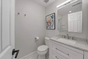2234 N Racine Ave, Chicago, IL 60614 - Photo 12
