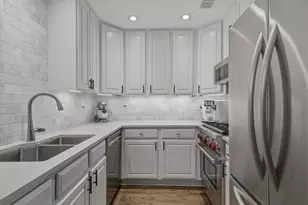 2234 N Racine Ave, Chicago, IL 60614 - Photo 4