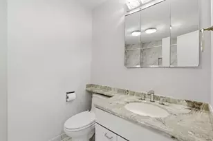 940 W Glenlake Ave, Chicago, IL 60660 - Photo 26
