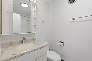 940 W Glenlake Ave, Chicago, IL 60660 - Photo 28