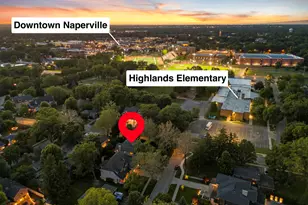 605 Thornwood Dr, Naperville, IL 60540 - Photo 2
