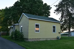 1346 N Division St, Morris, IL 60450 - Photo 1