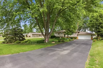 1100 Barber Lane, Joliet, IL 60435 - Photo 2