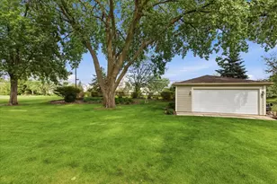 1100 Barber Ln, Joliet, IL 60435 - Photo 20