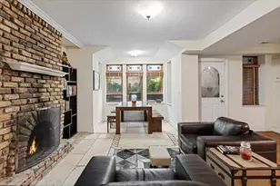 824 W Oakdale Ave, Chicago, IL 60614 - Photo 6