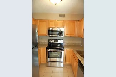 511 Aurora Avenue #418, Naperville, IL 60540 - Photo 8