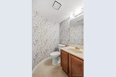 765 Thorndale Drive, Elgin, IL 60120 - Photo 16