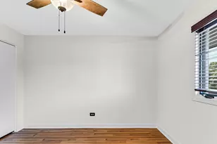 11015 S Theresa Circle, Palos Hills, IL 60465 - Photo 14