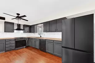 11015 S Theresa Circle, Palos Hills, IL 60465 - Photo 10