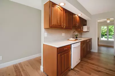 104 S Williamsburg Drive, Bloomington, IL 61704 - Photo 22
