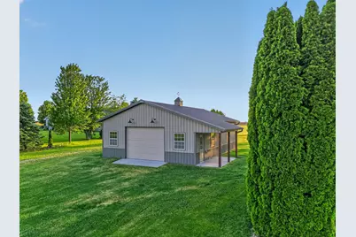 23401 Lucas Road, Dekalb, IL 60115 - Photo 8