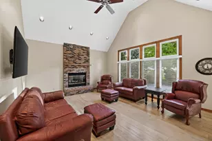 23401 Lucas Rd, Dekalb, IL 60115 - Photo 20
