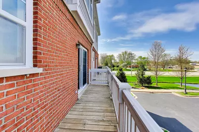 366 Country Club Drive, Prospect Heights, IL 60070 - Photo 12