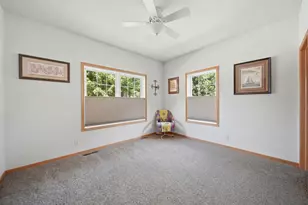 1676 Overlook Dr, Dixon, IL 61021 - Photo 24