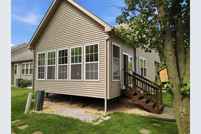 1676 Overlook Drive, Dixon, IL 61021 - Photo 4
