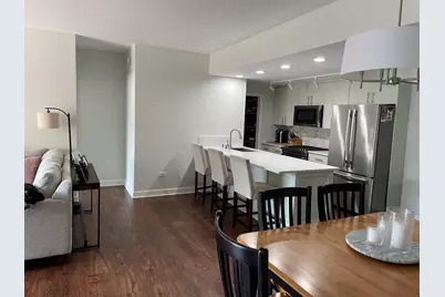 680 N Green Street #304, Chicago, IL 60642 - Photo 2
