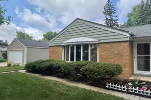 960 Alfini Dr, Des Plaines, IL 60016 - Photo 60