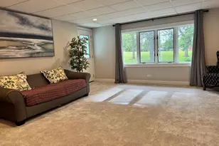 960 Alfini Dr, Des Plaines, IL 60016 - Photo 32