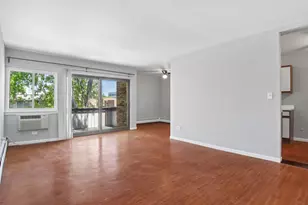 1806 Hemlock Pl, Schaumburg, IL 60173 - Photo 2