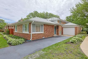5505 Keeney St, Morton Grove, IL 60053 - Photo 1