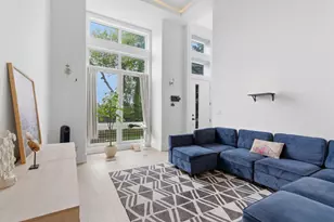 6227 D S Ellis Ave, Chicago, IL 60637 - Photo 2