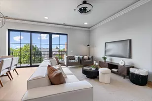 2024 W Irving Park Rd, Chicago, IL 60618 - Photo 10