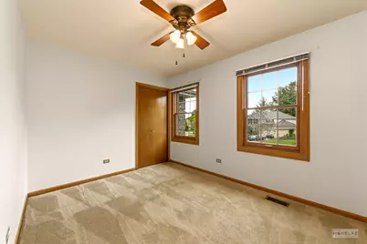 2340 Ridgewood Road, Lisle, IL 60532 - Photo 28