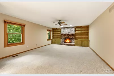 2340 Ridgewood Road, Lisle, IL 60532 - Photo 16
