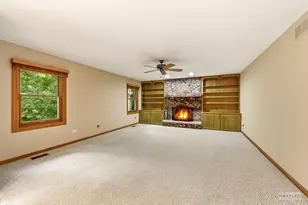2340 Ridgewood Rd, Lisle, IL 60532 - Photo 16