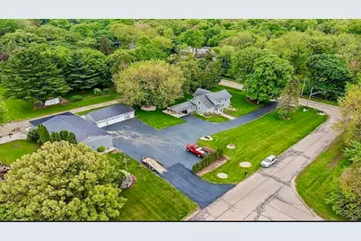 2912 Woodlawn Road, Sterling, IL 61081 - Photo 16