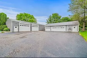 2912 Woodlawn Rd, Sterling, IL 61081 - Photo 8