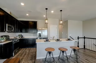 402 Comstock Rd, South Elgin, IL 60177 - Photo 20